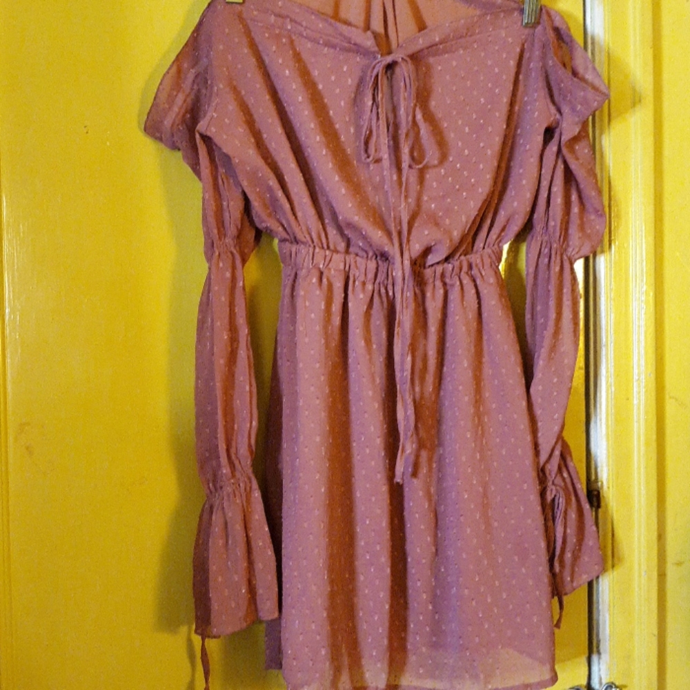 Boutique blouse- off the shoulder
